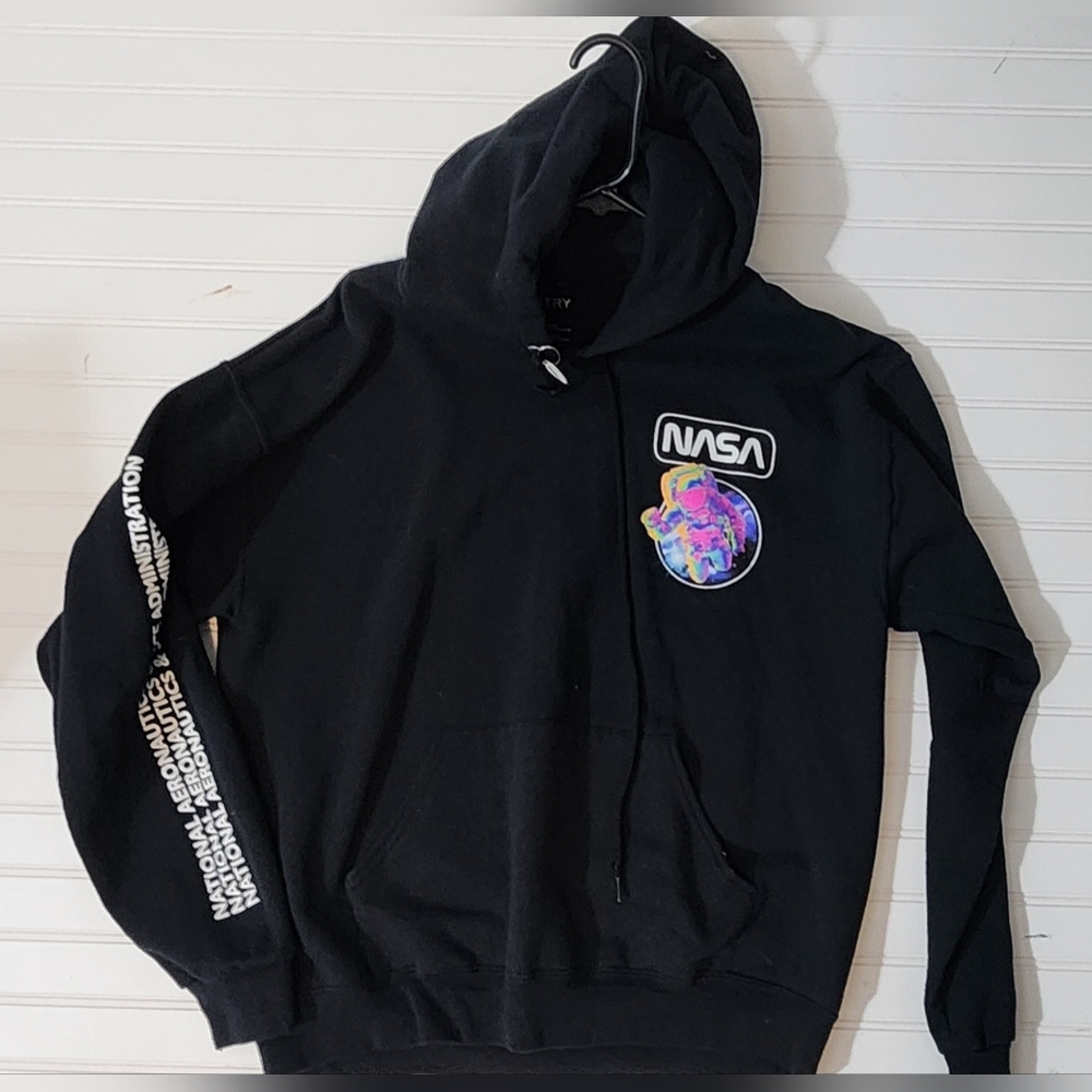 Sold - Picture 2 of 3